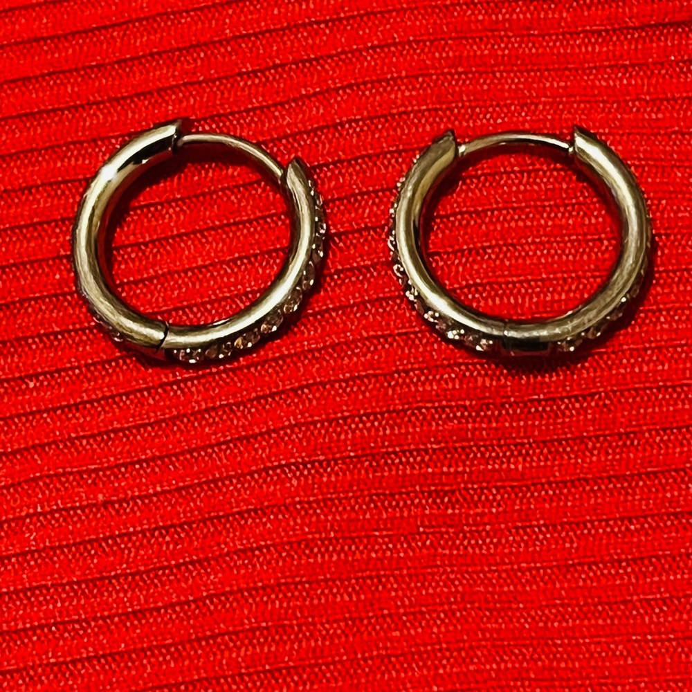 Maison Miru Silver Elegant Silver Tone Earrings - Picture 8 of 17